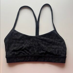 Lululemon Flow Y Bra - Black Camo